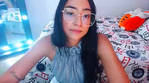 Snapshot of julieta_art1 chatting on September 21, 2025, 7:04 pm julieta art1 online show from September 21, 2025, 7:04 pm
