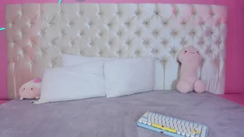 Julieta  online show from February 2, 2026, 12:04 pm