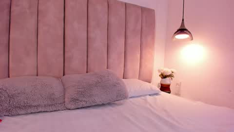 Julieta online show from October 14, 2025, 3:40 am