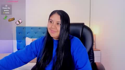 Julieta Mille online show from September 28, 2025, 11:15 am