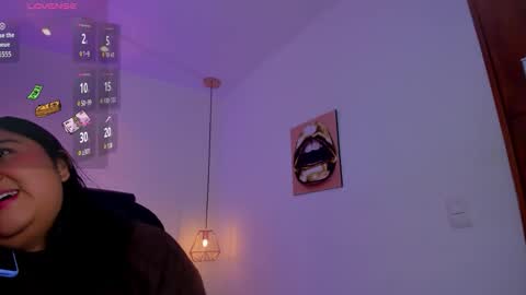 Julieta Mille online show from October 5, 2025, 12:03 pm