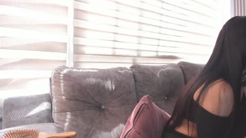 Snapshot of julieta_parker_ chatting on January 11, 2025, 5:29 pm Julieta online show from January 11, 2025, 5:29 pm