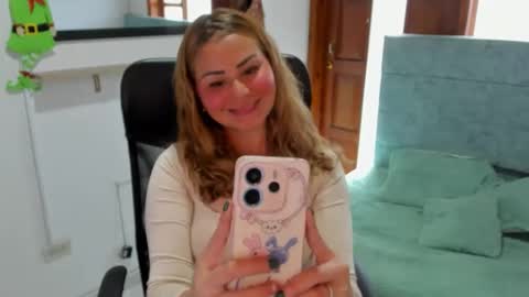 julieta_star69 online show from December 19, 2025, 7:10 pm