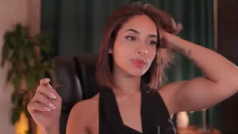 julieta_valencia online show from July 10, 2026, 12:59 am
