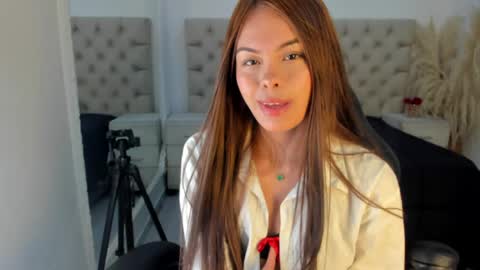 julietabang online show from April 18, 2026, 1:37 pm