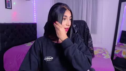 Snapshot of julietacheer chatting on October 6, 2025, 1:25 am Julieta online show from October 6, 2025, 1:25 am