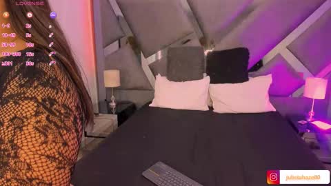 andara velez online show from November 1, 2025, 3:52 am