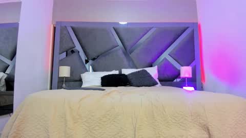 andara velez online show from November 5, 2025, 2:44 am