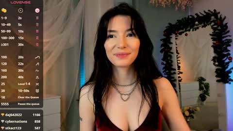 Snapshot of julietaromaniss chatting on December 21, 2024, 4:30 am Julieta or Jully online show from December 21, 2024, 4:30 am