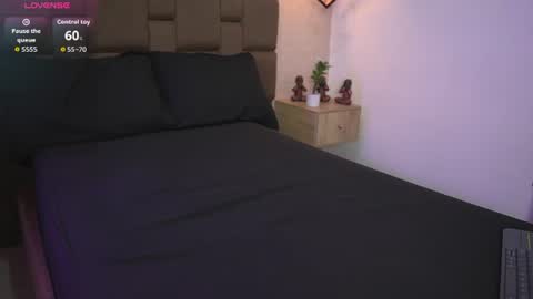 julieth_rojas online show from June 29, 2026, 4:41 am
