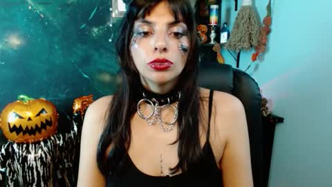    online show from October 4, 2025, 2:42 am