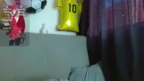 juliethamarquezz online show from July 5, 2026, 3:41 pm