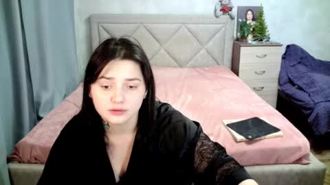 Snapshot of julietkalen chatting on December 17, 2024, 9:50 am Julietkitty online show from December 17, 2024, 9:50 am
