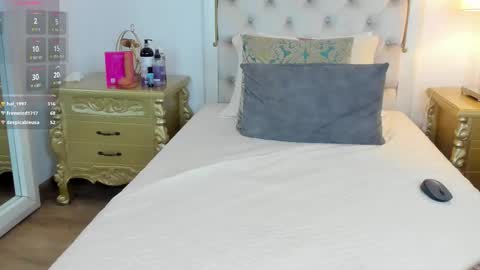 Julieta online show from February 22, 2026, 11:58 pm