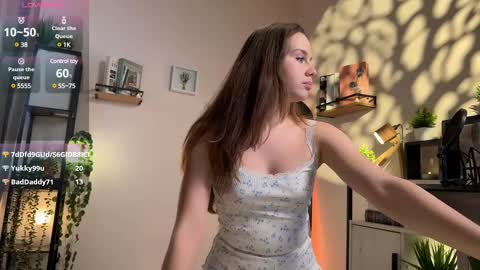 Julie online show from March 5, 2025, 4:02 pm