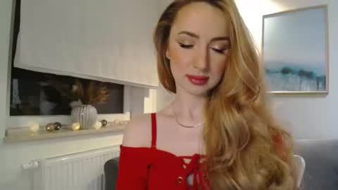 JulietteSensual online show from March 6, 2025, 4:28 pm