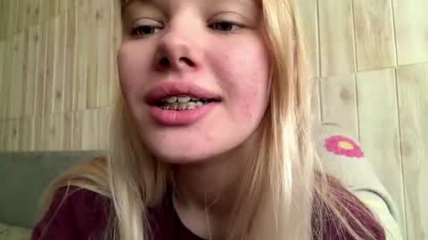 Malin online show from July 2, 2026, 4:40 am