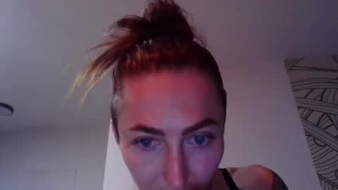 juliiettee online show from May 9, 2026, 1:55 am