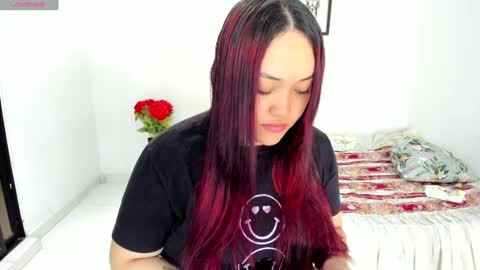 Snapshot of juline_smithh chatting on January 24, 2025, 12:10 pm Juline Smith online show from January 24, 2025, 12:10 pm