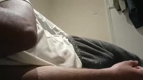 Snapshot of juliusrad chatting on October 19, 2025, 2:34 am juliusrad online show from October 19, 2025, 2:34 am