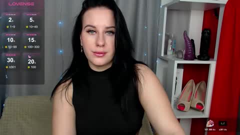 JuliyaMayers online show from November 10, 2025, 2:32 am