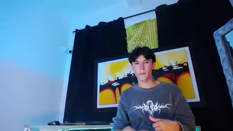 jullian online show from March 21, 2026, 10:35 pm