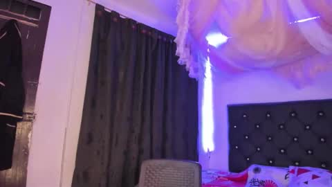 july online show from November 3, 2025, 9:27 pm