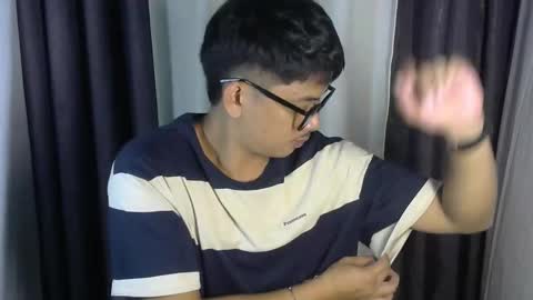 call me julz online show from October 23, 2025, 2:49 pm