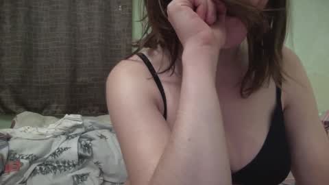 Snapshot of juna_cute chatting on January 18, 2025, 3:49 pm Juna inclusive online show from January 18, 2025, 3:49 pm