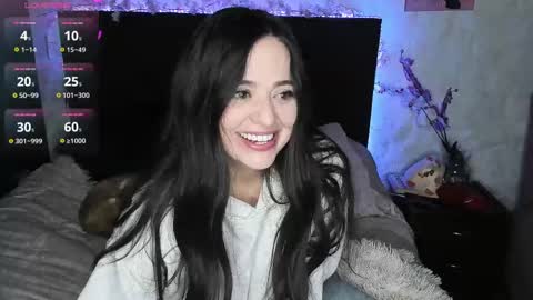 Snapshot of junee_ chatting on September 19, 2025, 12:34 am Maria online show from September 19, 2025, 12:34 am