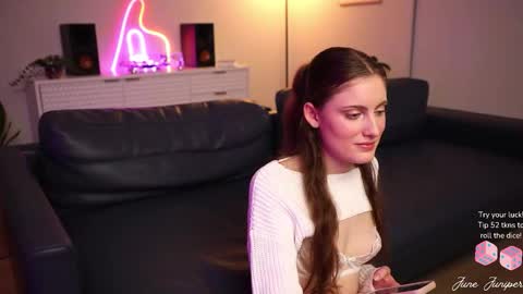 June Juniper online show from November 13, 2025, 12:20 am