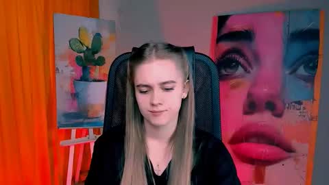 junewoods online show from March 12, 2026, 7:25 am