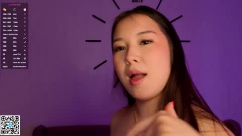 Bella online show from November 9, 2025, 6:33 am