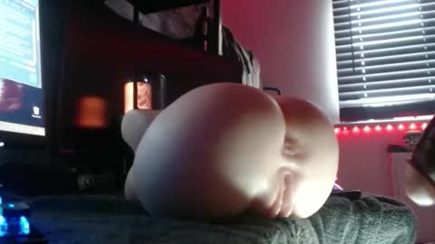 Snapshot of juniorhugebbc chatting on November 16, 2025, 9:15 am Jah long online show from November 16, 2025, 9:15 am