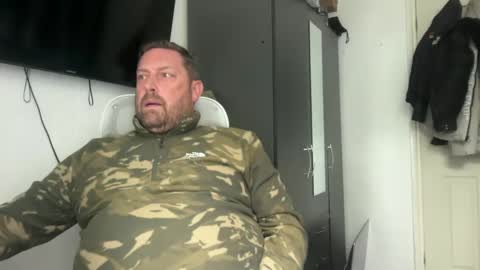 Junky online show from October 5, 2025, 2:04 pm