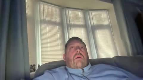 Junky online show from December 5, 2025, 2:36 pm