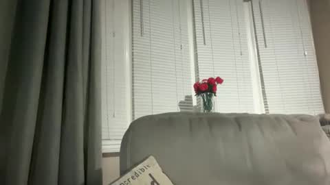 Junky online show from January 5, 2026, 6:44 pm