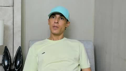 Jupiter online show from November 6, 2025, 6:42 pm