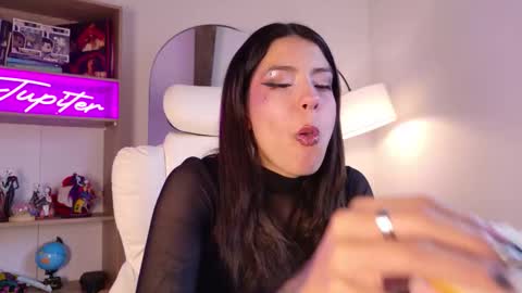 Welcome to my new account online show from December 15, 2025, 9:19 pm