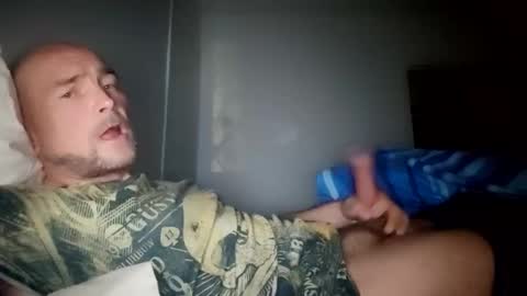 Yuri online show from October 24, 2025, 11:56 pm