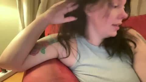 Flirty influncer online show from November 29, 2025, 12:19 pm