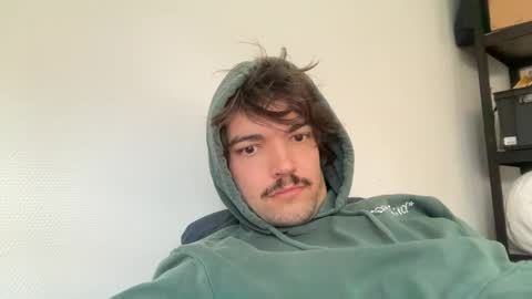 Snapshot of just_a_guy_with_a_big_cock chatting on October 10, 2025, 7:29 am just_a_guy_with_a_big_cock online show from October 10, 2025, 7:29 am