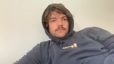 Snapshot of just_a_guy_with_a_big_cock chatting on October 30, 2025, 1:56 pm just_a_guy_with_a_big_cock online show from October 30, 2025, 1:56 pm