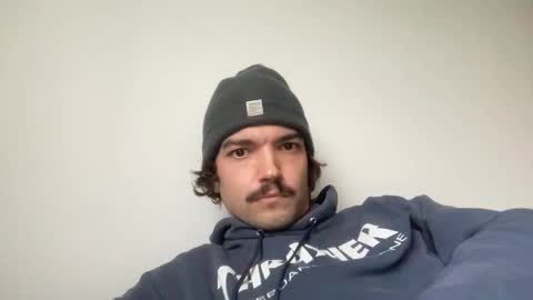 Snapshot of just_a_guy_with_a_big_cock chatting on December 21, 2025, 2:57 pm just_a_guy_with_a_big_cock online show from December 21, 2025, 2:57 pm