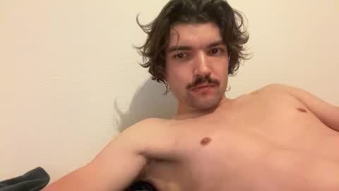 Snapshot of just_a_guy_with_a_big_cock chatting on January 5, 2026, 9:29 pm just_a_guy_with_a_big_cock online show from January 5, 2026, 9:29 pm