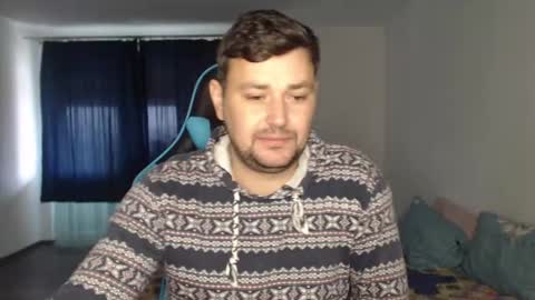 Snapshot of just_a_nice_guy_27 chatting on December 6, 2024, 11:22 am Alex online show from December 6, 2024, 11:22 am