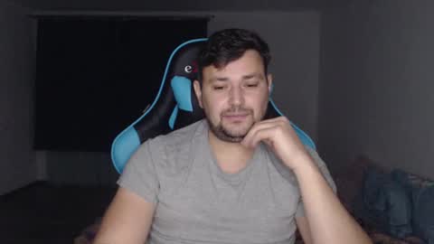 Snapshot of just_a_nice_guy_27 chatting on December 7, 2024, 10:06 pm Alex online show from December 7, 2024, 10:06 pm