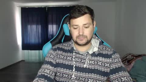 Snapshot of just_a_nice_guy_27 chatting on December 10, 2024, 11:22 am Alex online show from December 10, 2024, 11:22 am