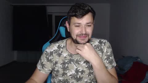 Snapshot of just_a_nice_guy_27 chatting on December 13, 2024, 9:52 pm Alex online show from December 13, 2024, 9:52 pm