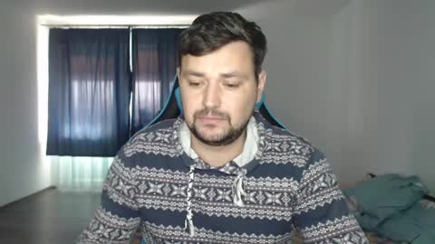 Snapshot of just_a_nice_guy_27 chatting on December 14, 2024, 11:29 am Alex online show from December 14, 2024, 11:29 am